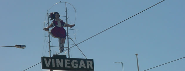 richmond-skipping-girl richmond-skipping-girl